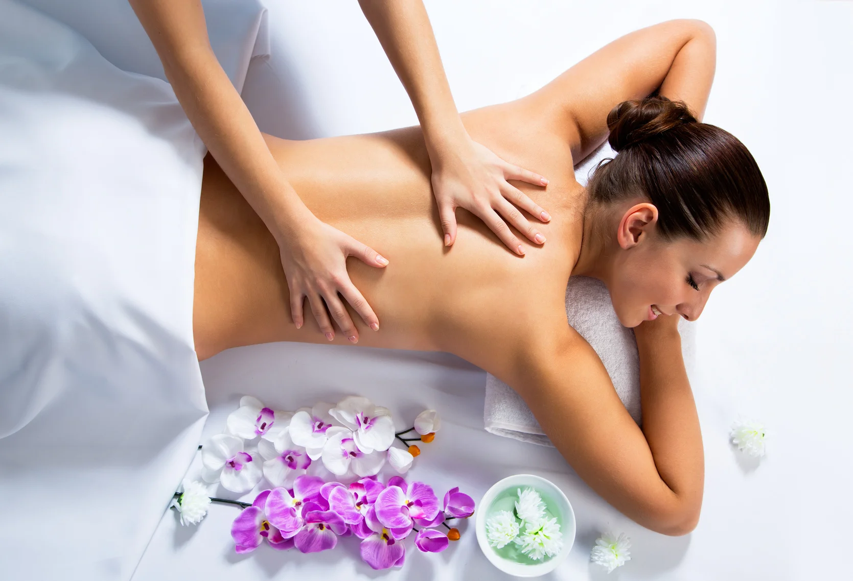 Rejuvenate on the Go: The Benefits of a Business Trip Massage