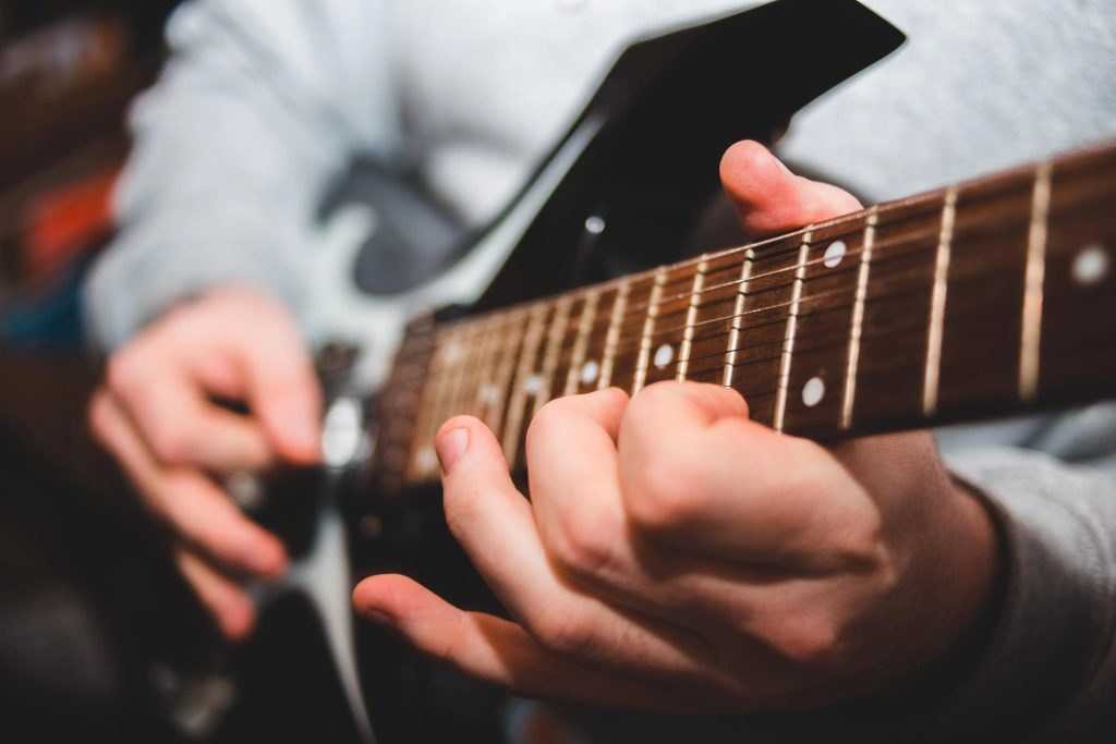 Gitarrenlehrer in Düsseldorf: Die besten Optionen für Musikliebhaber
